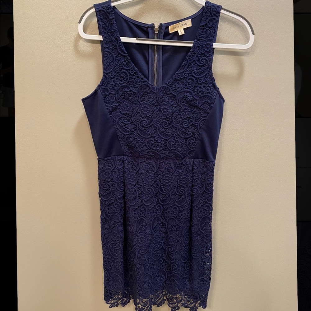 Lulu’s Navy blue dress